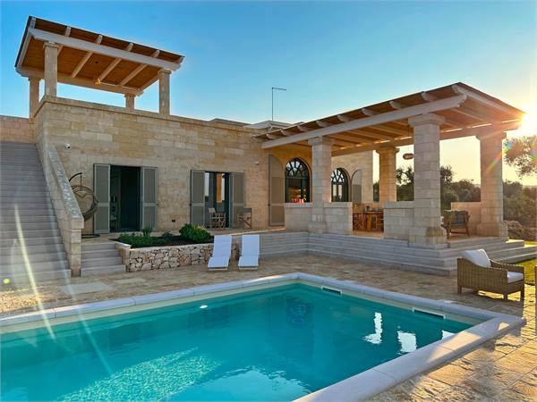 Villa in vendita a Carovigno